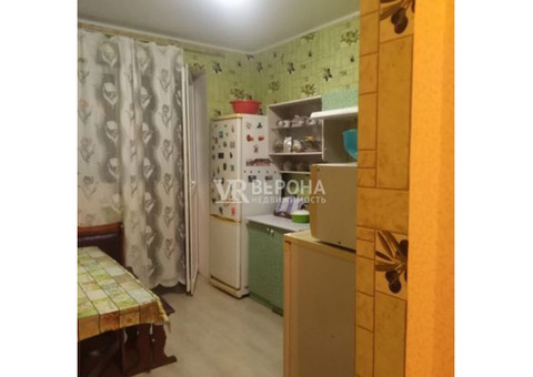 Продам двухкомнатную (2-комн.) квартиру, им. генерала Петрова И.Т. ул, 33, Кр...