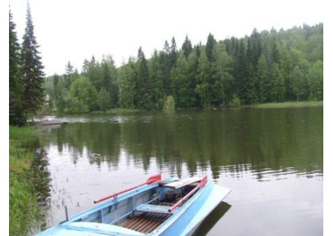 Продам землю 10 соток. Шалашная д. р-н. 1 линия от воды.