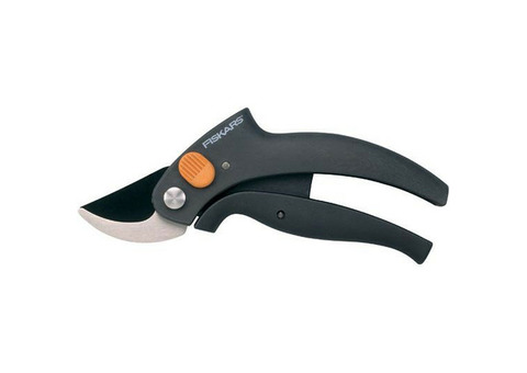 Секатор Fiskars PowerLever P54 111340 с рычажным приводом