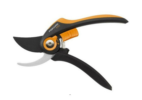 Секатор Fiskars SmartFit P68 111610