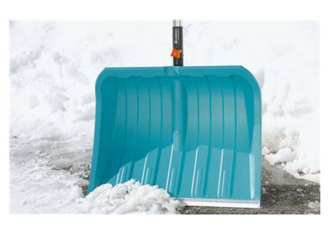 Лопата для уборки снега Gardena 03243-20.000.00 с кромкой из нержавеющей стали