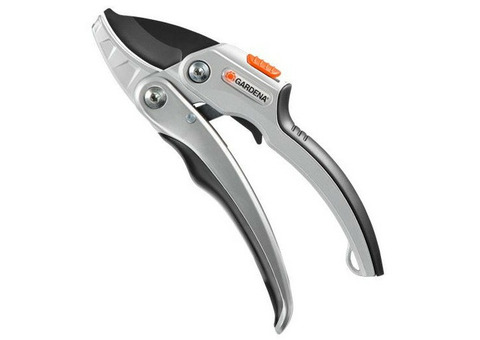 Секатор Gardena SmartCut 08798 с храповым механизмом