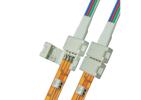 Коннектор Uniel UCX-SD4/B20-RGB WHITE 020 POLYBAG для соединения светодиодных лент 5050 RGB с блоком питания