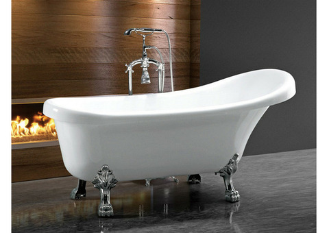 Акриловая ванна Ceruttispa Vico CT7204 на львиных алюминиевых хромированных лапах 154х70 см
