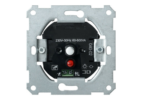 Светорегулятор поворотный IEK Bolero EDB10-03 СС10-1-1-Б 600 Вт с индикацией