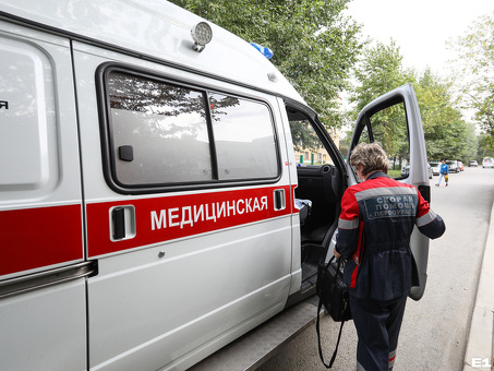 В Москве 214 водителей скорой помощи выступили против низких зарплат , тендеры скорая помощь .