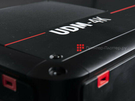 Проектор Barco UDM-4K15 FRAME+CASE (R9009071-FC)