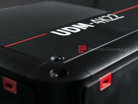 Проектор Barco UDM-4K22 FRAME+CASE (R9009049-FC)