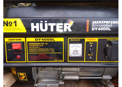 Продаю Бензогенератор YUTER DY4000L