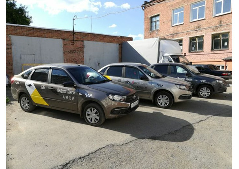 Водитель такси к официальному представителю Яндекс.Такси