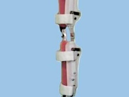 Аппарат на голеностопный и коленный суставы