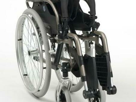 Кресло-коляска Vermeiren V300 + 30° с откидной спинкой. Комиссионный магазин. Новая