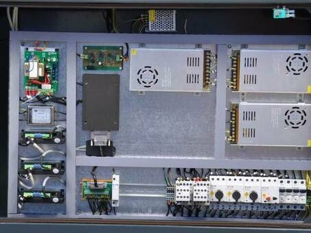 Настольный фрезерный станок с ЧПУ BF20 CNC 3338120K