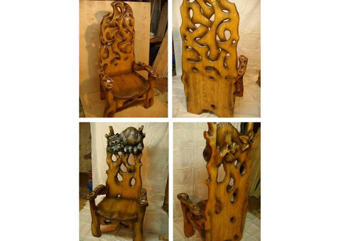 Художественная беседка, резной забор, кресло-качалка, калитка, мебель из дерева