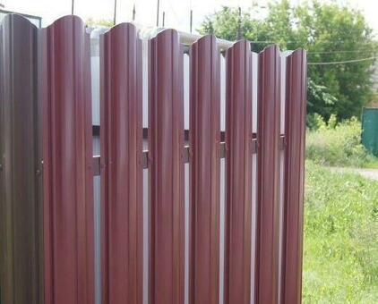 Get the best quality RAL 3005 fence slats at an affordable price