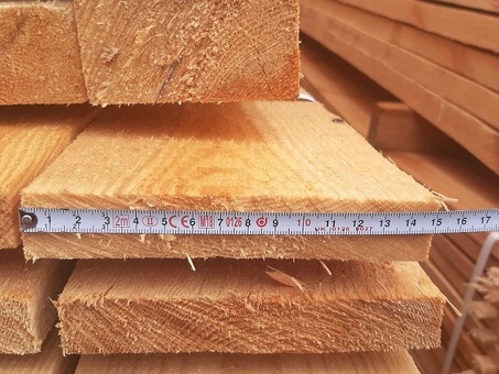 Доска пиломатериалов шириной 200 мм - высококачественная необработанная древесина для ваших нужд