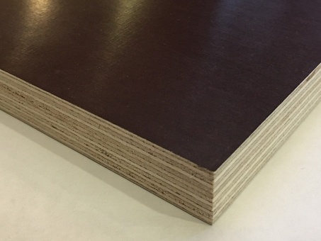 Высококачественные листы фанеры: 1500x3000 толщиной 18 мм