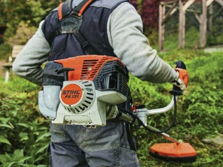 Бензиновая газонокосилка STIHL FS 250: идеальна для обрезки и обработки краев