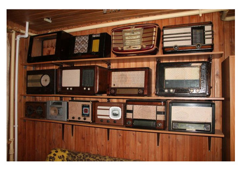 Радиоприёмник , радиолу , электрофон СССР куплю для коллекции