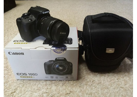 Цифровая зеркальная камера Canon EOS 100D