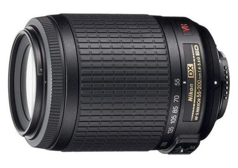 Nikon 55-200mm f/4-5.6 af-s vr dx Zoom-Nikkor