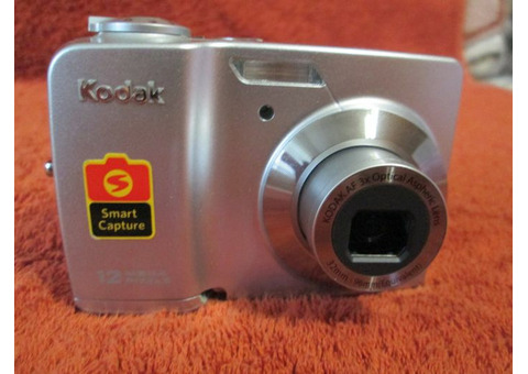 Продам цифровой фотоаппарат Kodak EasyShare C182