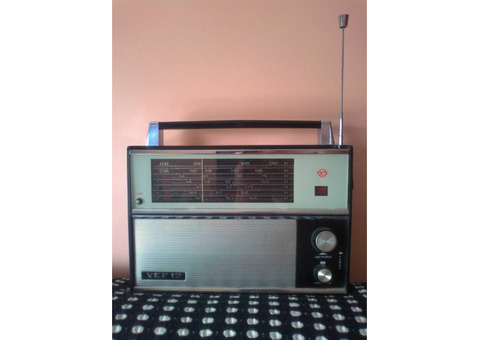 Ремонт старой радиоаппаратуры.