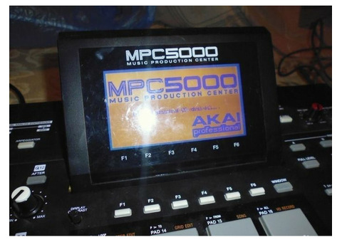 Студио Машина Akai mpc 5000 (Professional)