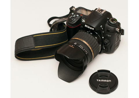 Продам зеркальный фотоаппарат Nikon D7000