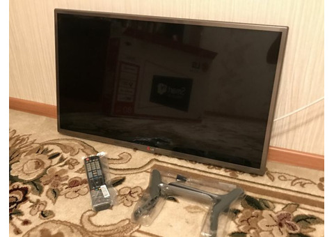 Продам Телевизор LG 32LB652V 32'