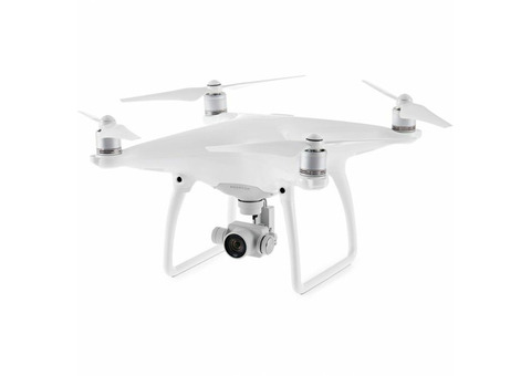 Новый квадрокоптер от лидера рынка DJI Phantom 4 Pro