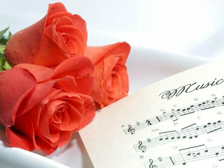 Create Personalized Musical Greeting Cards with Custom Melodies