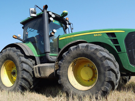 Купить John Deere 9630 по выгодной цене - Товары для сельского хозяйства