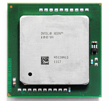 SL7ZE Процессор Intel 3,2 ГГц XEON 2 МБ, 800 МГц