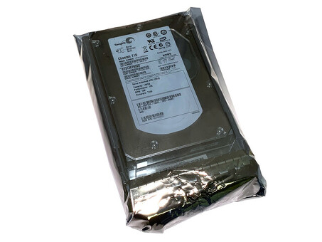 Жесткий диск Dell GP879, 146 ГБ, 3,5 дюйма, SAS 10K