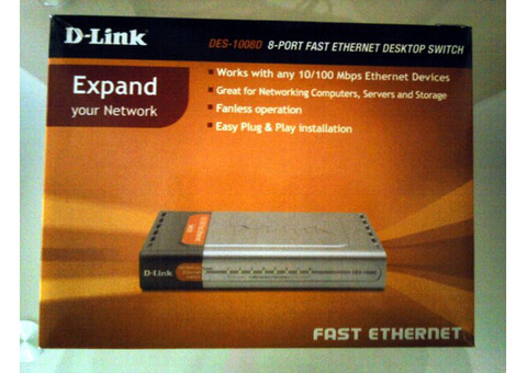 Продам настольный коммутатор Fast Ethernet D-Link DES-1008D