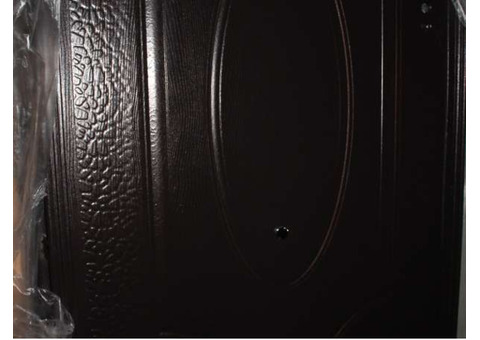 Дверь металлическая покрытие - молотковая эмаль